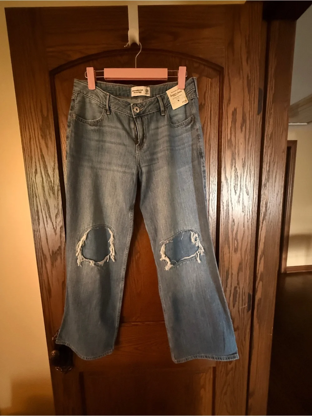 Abercrombie Kids Distressed Wide Leg Jeans NWT Size 17/18 Short